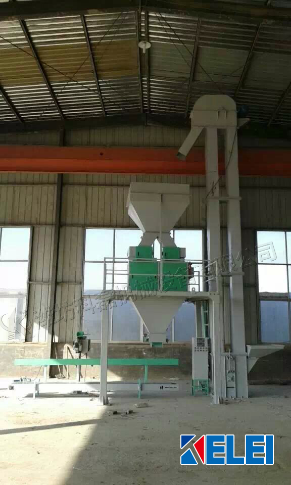 KLC-50K包裝(zhuāng)機（單鬥(dòu)雙秤） 敞(chang)口袋包(bao)裝機 敞(chǎng)口袋包(bao)裝秤 第(dì)3張