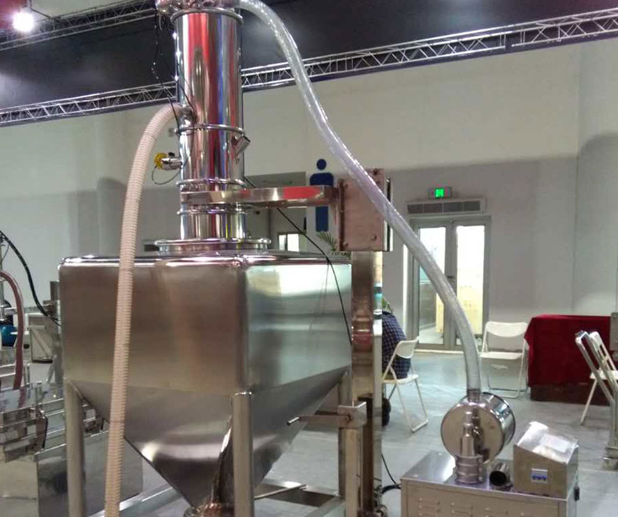 真空自動(dong)上料機